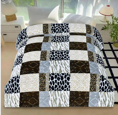 Premium AC Blanket 210×230 cm – Ultra Soft Lightweight Summer Blanket