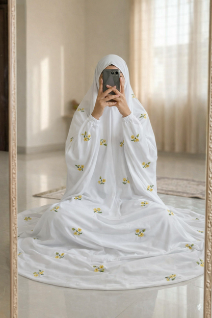 Embroidered Namaz Chaddar