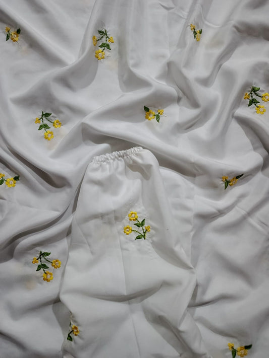 Embroidered Namaz Chaddar - White D2